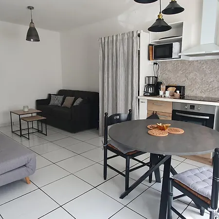 Beau Renove En Centre-ville De セット